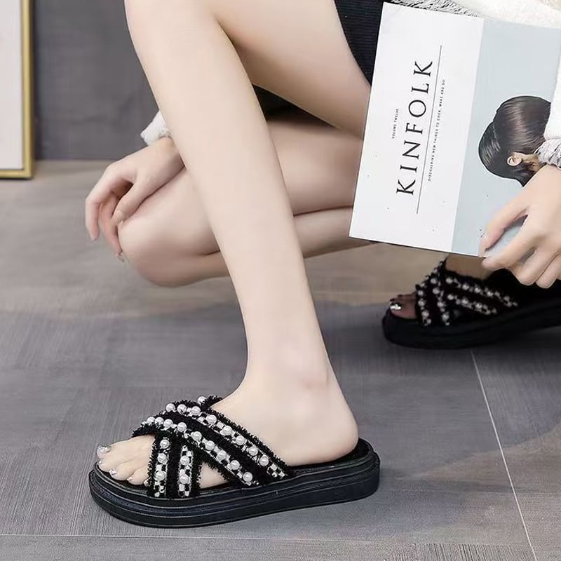 【Shoes】パール付きサンダル Q8427