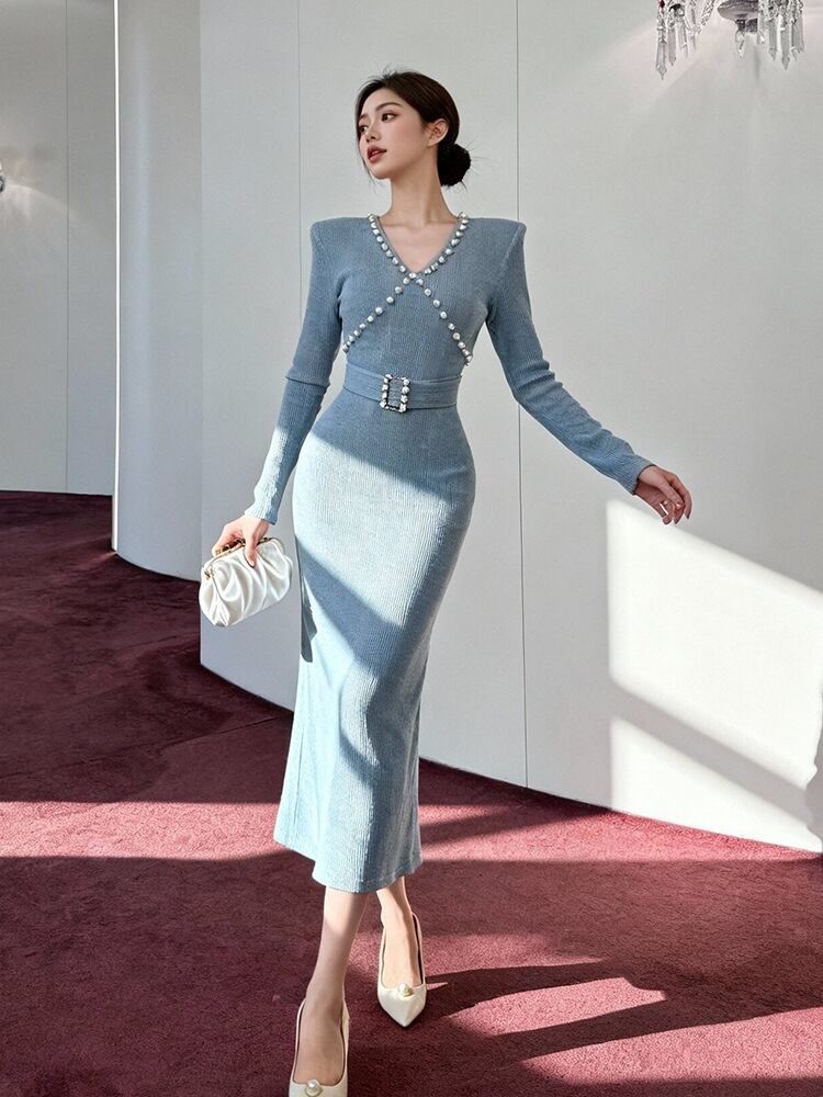 【dress】パール付きニットワンピース Q7507