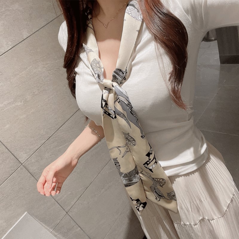 【tops】Vネック5分袖TシャツG21338