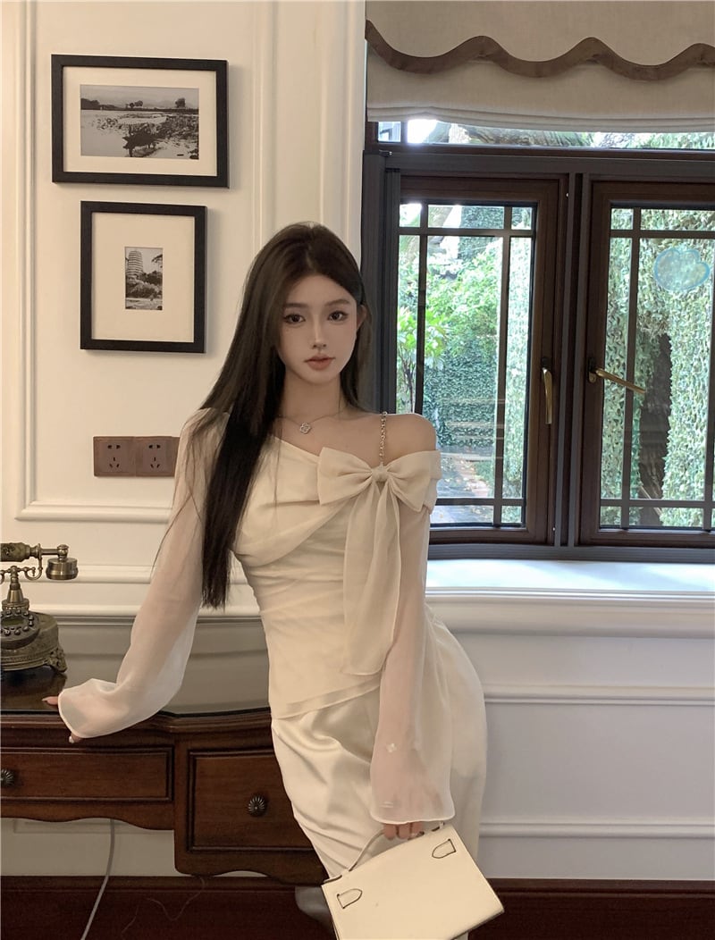 【tops】リボン付きオフショルダートップス　M28459