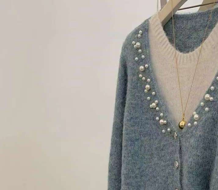 【tops】パールドッキングニットセーター　M29136