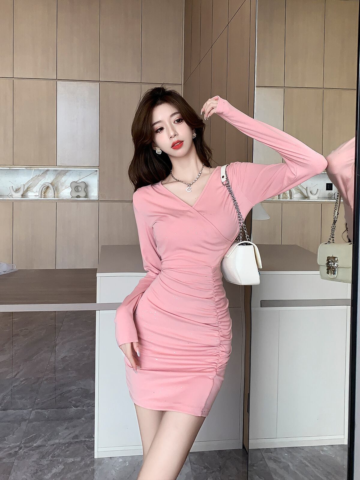 【dress】Vネックデートワンピース　M18680