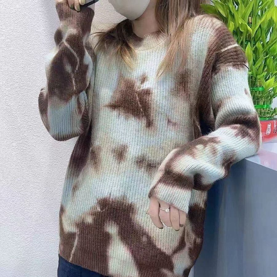 【tops】クルーネックニットセーター　M18506