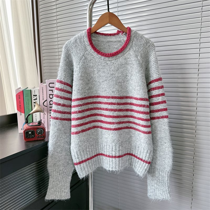 【tops】ボーダー柄ニットセーター　M27300