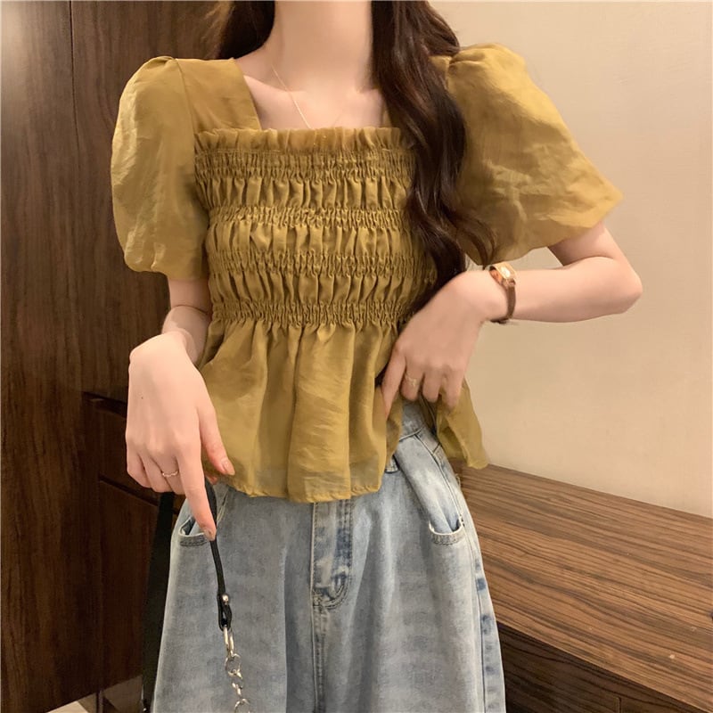 【tops】スクェアネックギャザーブラウスF7543