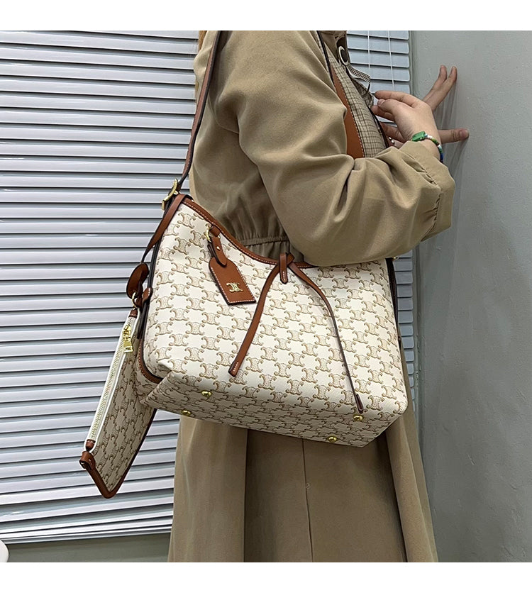 【小物】2色メッセンジャーバッグF8179