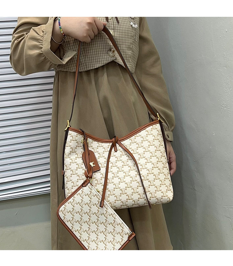 【小物】2色メッセンジャーバッグF8179