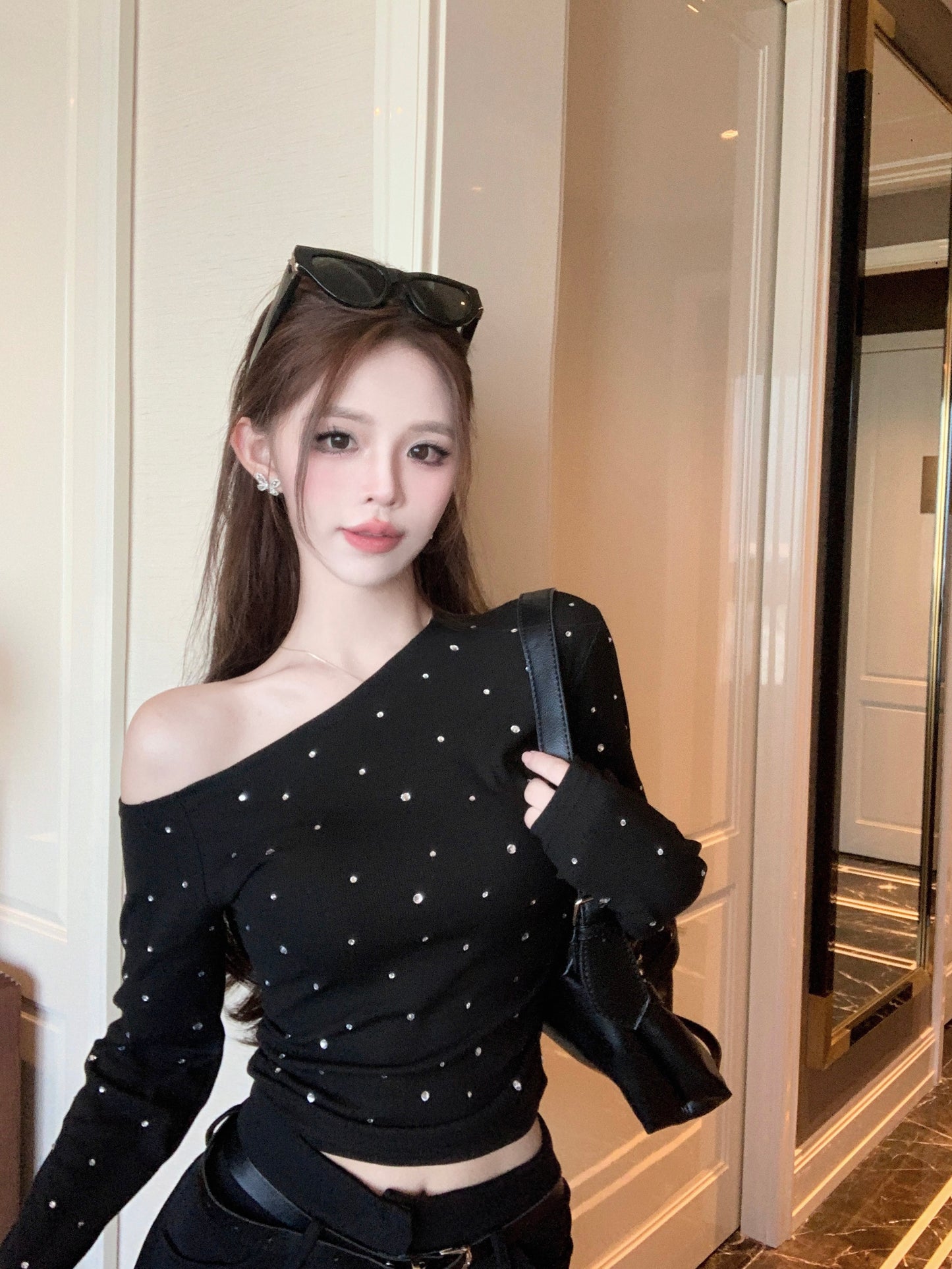 【tops】キラキラ長袖TシャツF8305