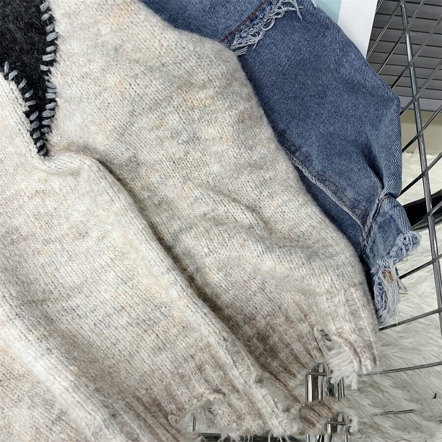 【tops】デニム切り替えニットセーター　M29323