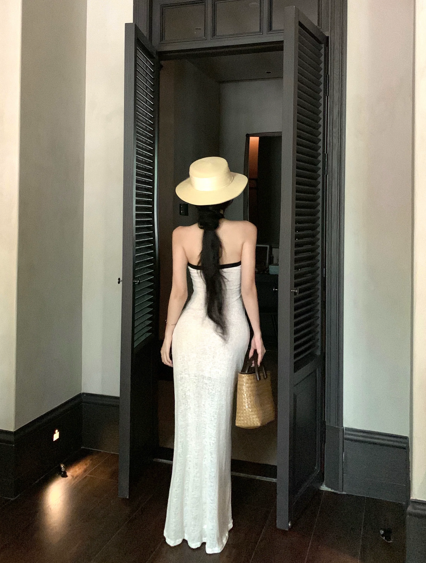 【dress】ホルターネックロングワンピース Q8392