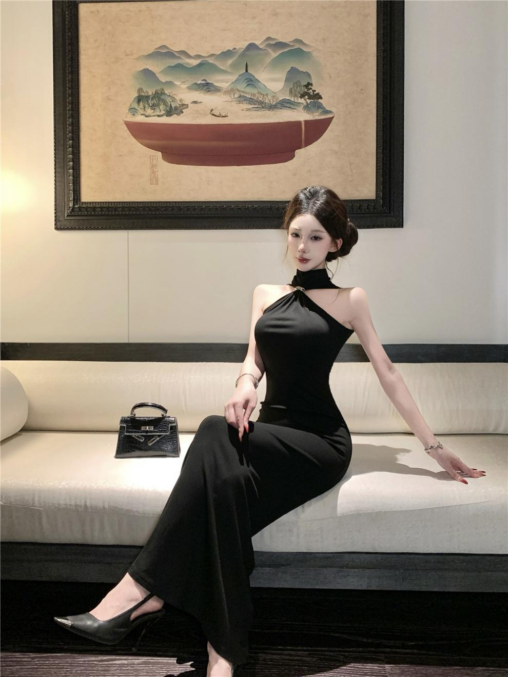 【dress】ホルターネックタイトロングワンピース Q8186