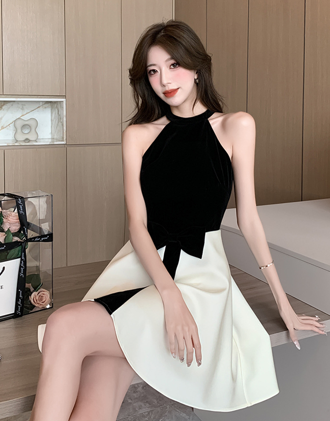 【dress】ホルターネックフレアワンピース Q7981