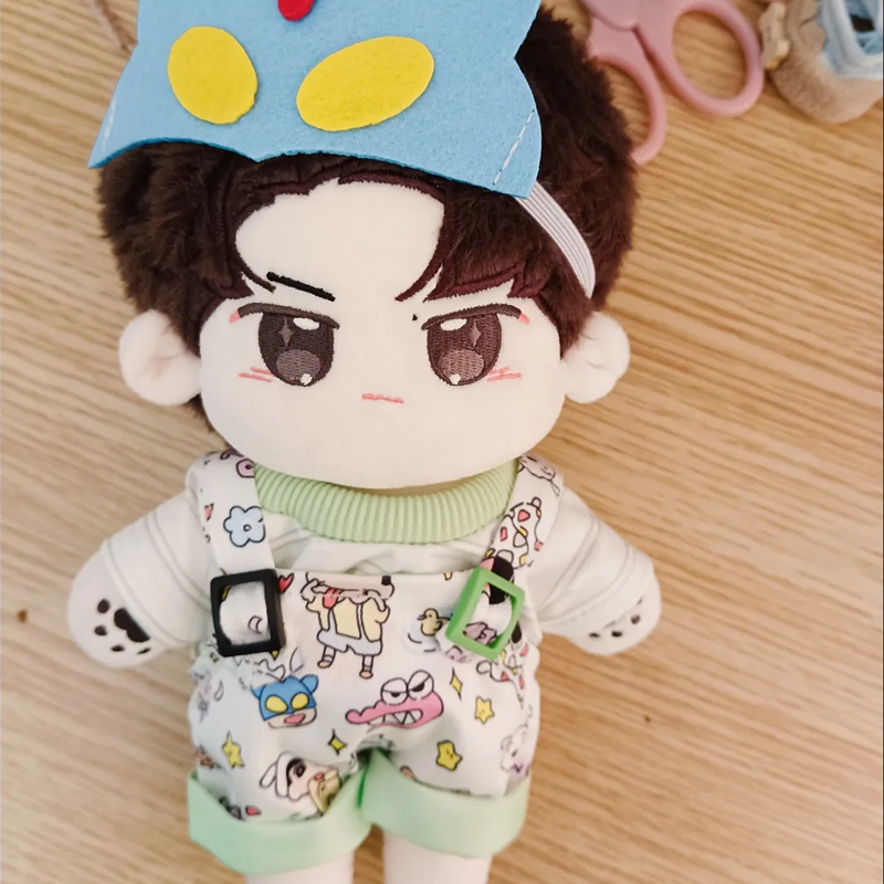 【GOODS】着せ替え 20cm  しんちゃん ぬいぐるみ服 3点セット Q2557