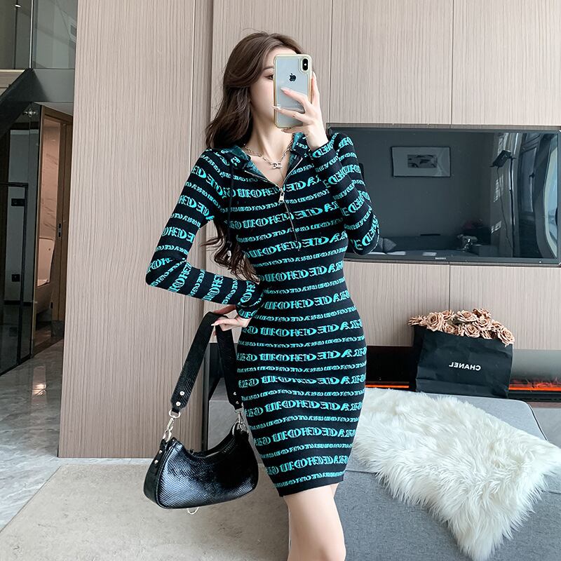 【dress】フード付きニットワンピース　M18862