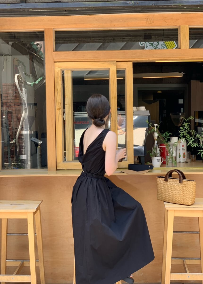 【dress】バックレスワンピース　M25066