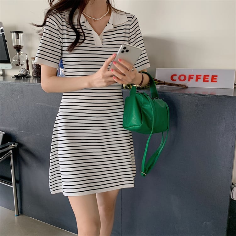 【dress】韓国風スウィートVネック着痩せストライプ柄ニットワンピース G0210