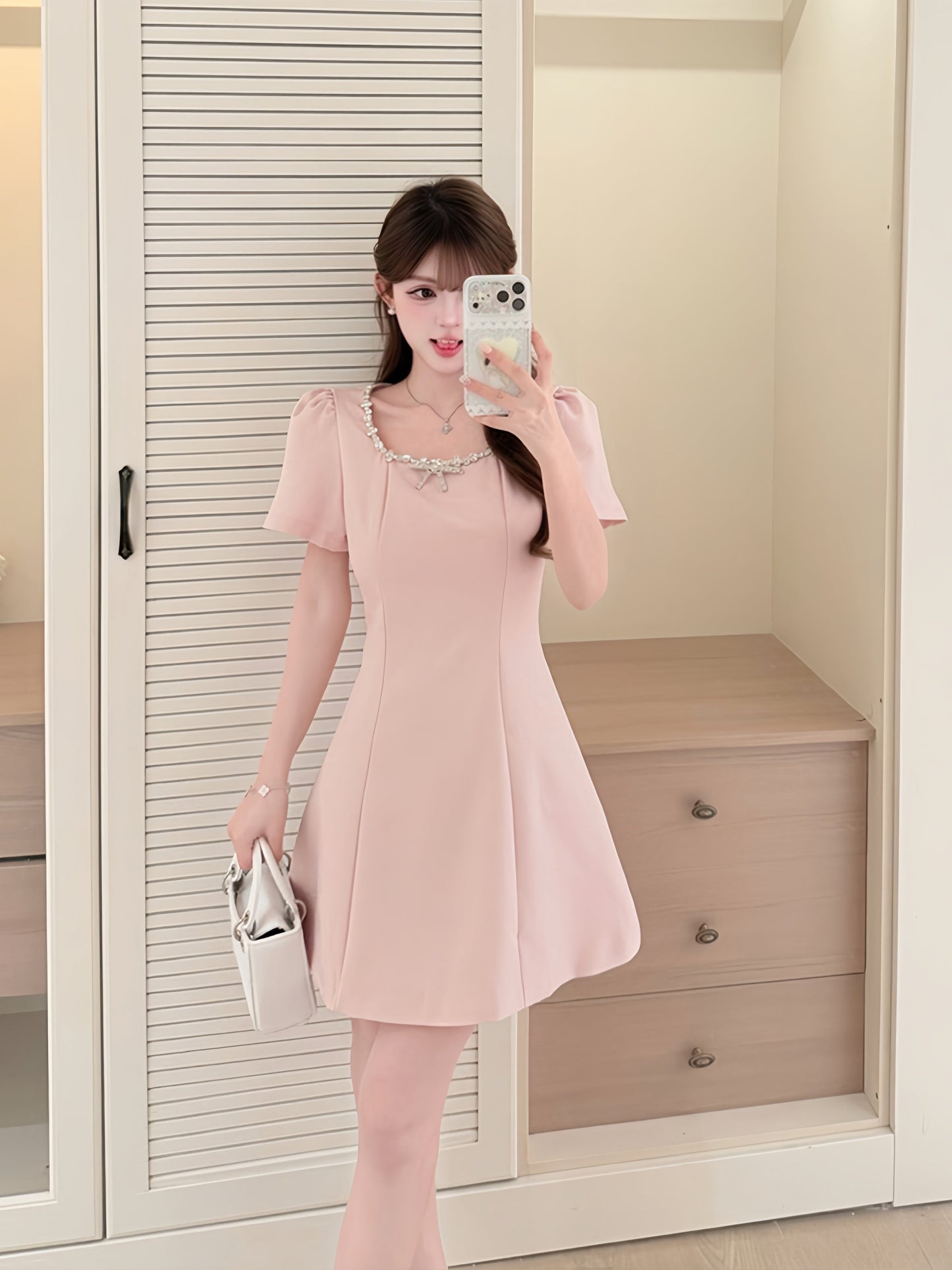 【dress】ラインストーンAラインワンピース Q8760