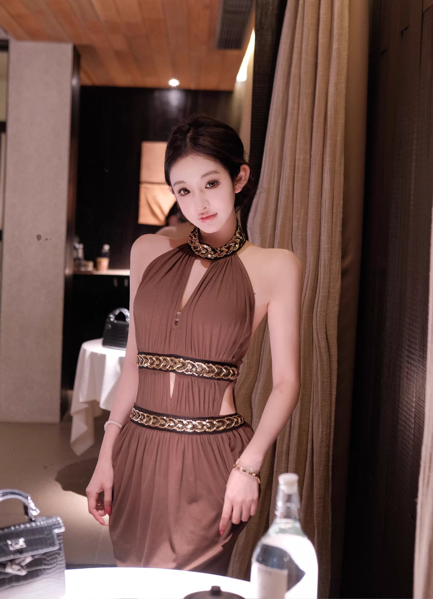 【dress】ホルターネックサイドカットロングワンピース Q8293