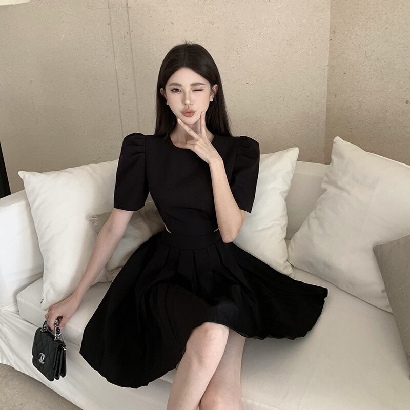 【dress】透かし彫りパフスリーブワンピース G21056