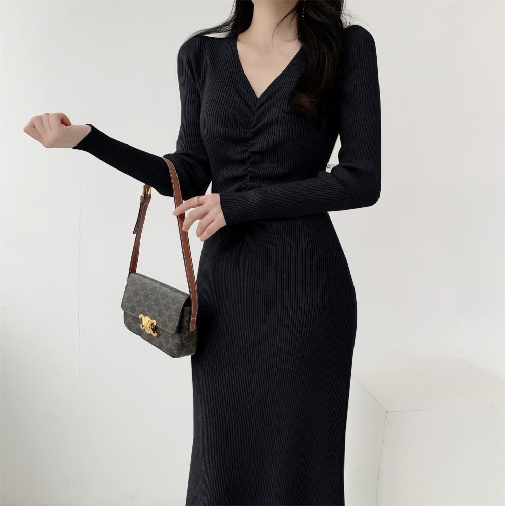 【dress】Vネックニットワンピース　M28028