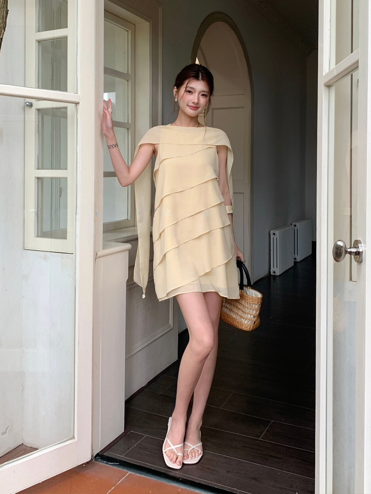 【dress】 スカーフネックシフォンティアードワンピース Q8882