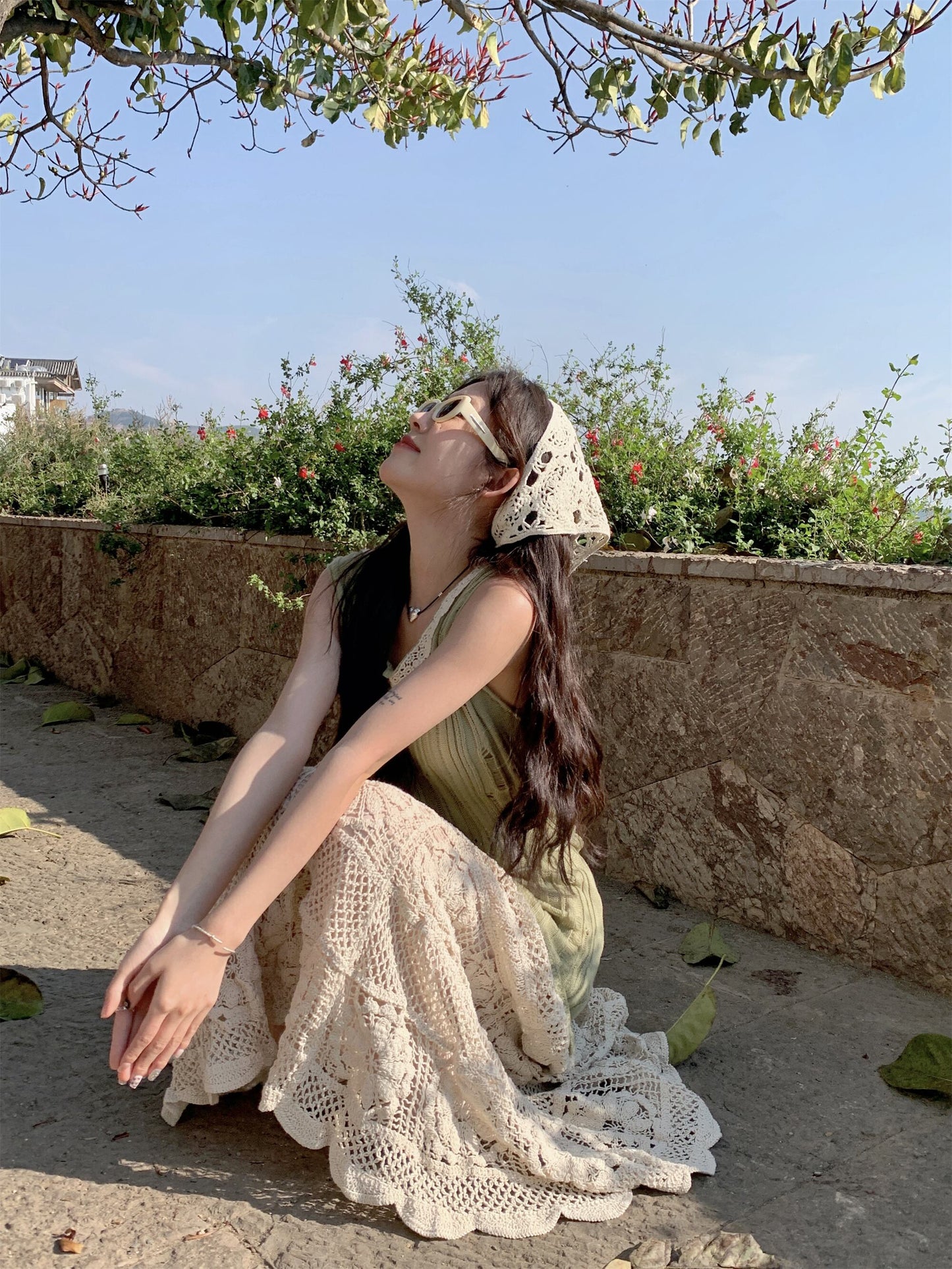 【set】ニットベスト+レース透かし彫りスカート２点セットG21099