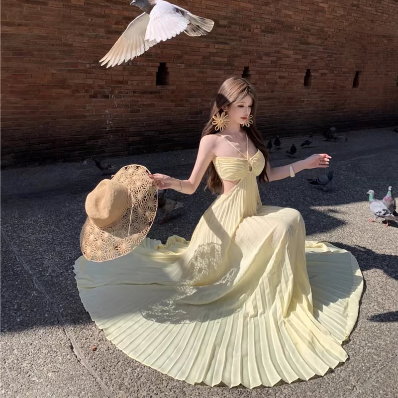【dress】ホルターネックバックオーポンロングプリーツワンピース Q8371