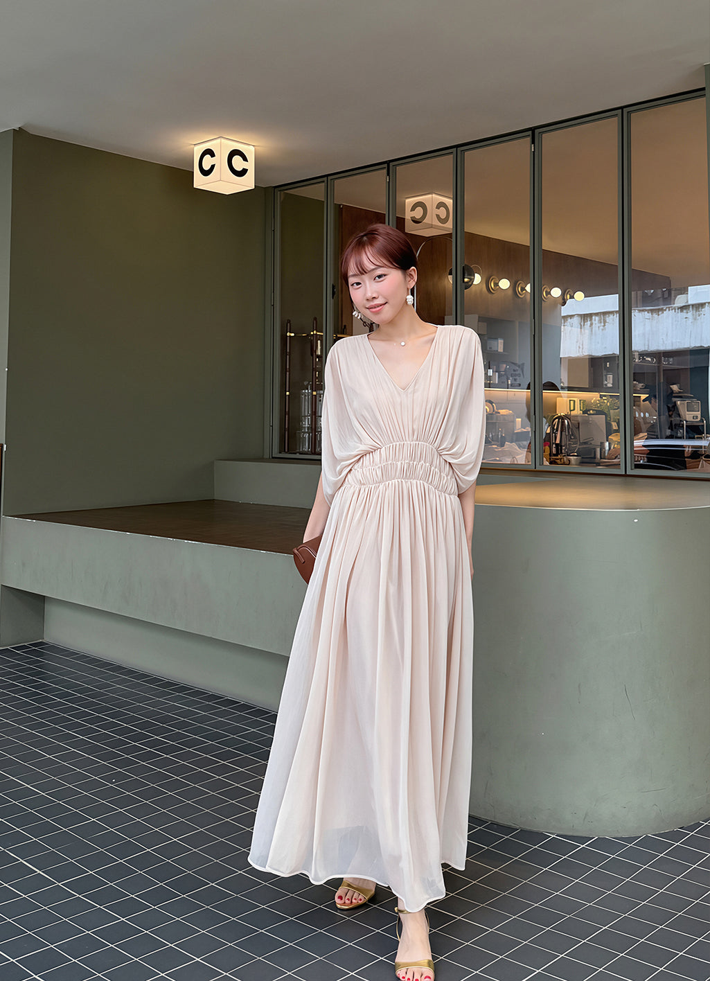 【dress】Vネックロングワンピース Q8756