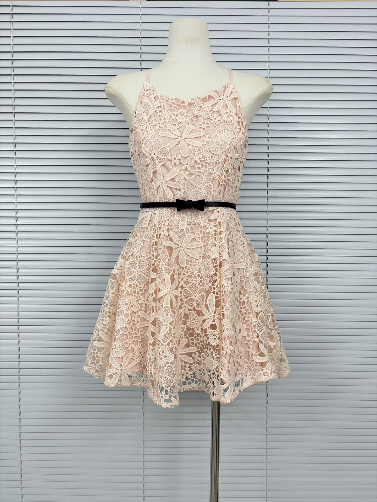 【dress】リボンベルトレースワンピース Q8755
