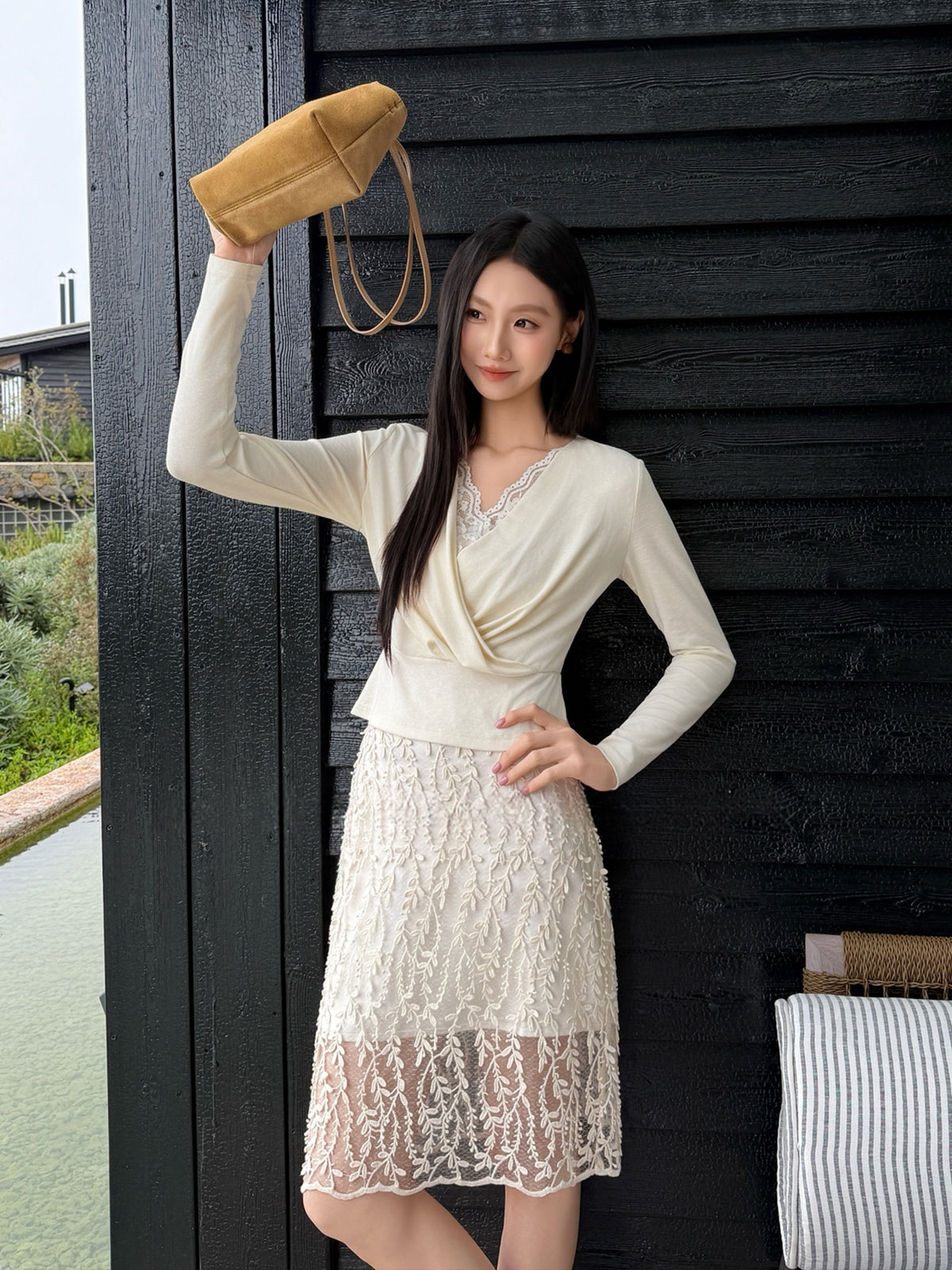 【tops】レースドッキングクロスネックトップス Q8923