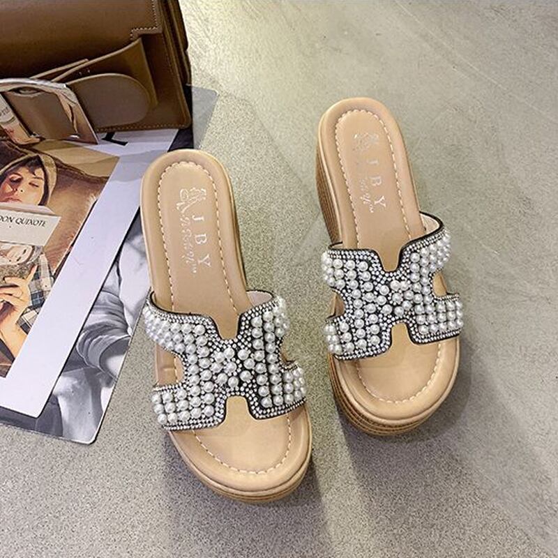 【Shoes】パール付き厚底サンダル Q8432