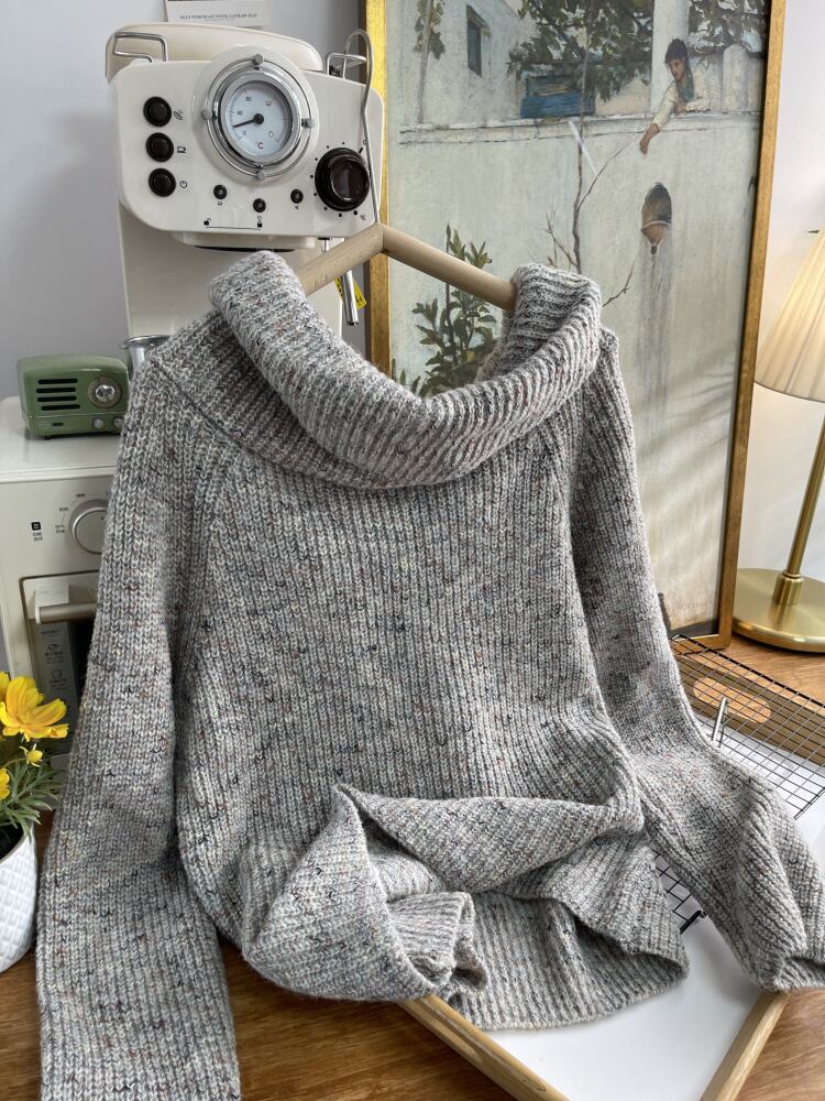 【tops】オフショルダーニットセーター　M28197