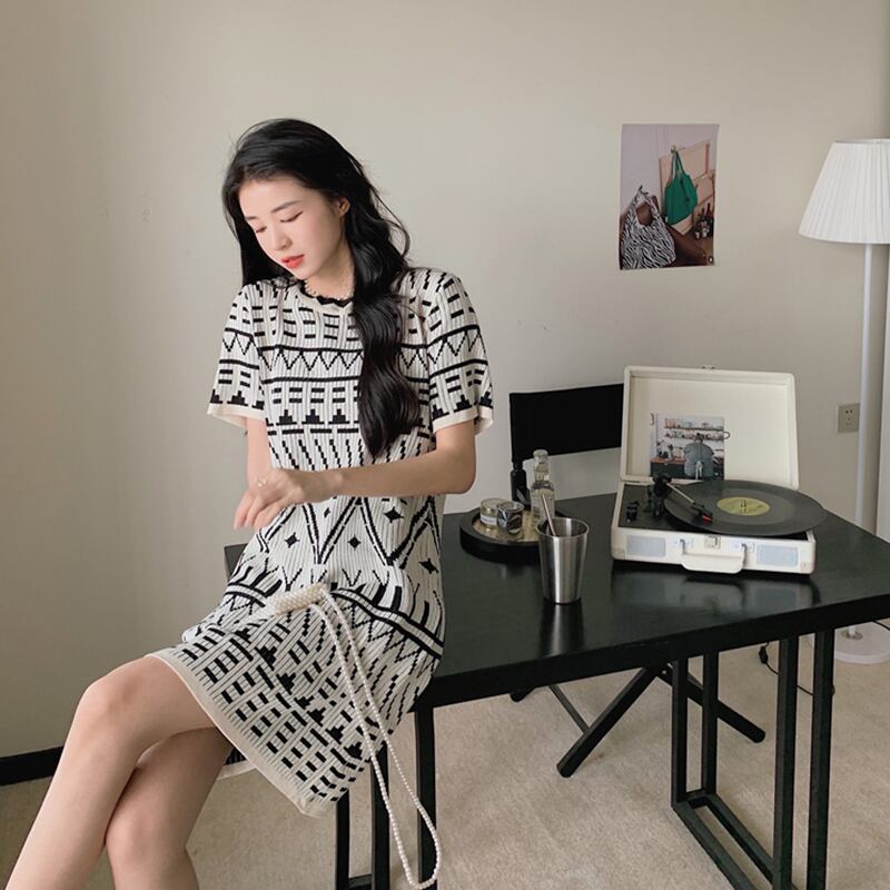 【dress】好感度UP!気質満点レトロ着痩せデザインレディース プラスサイズワンピースF0098