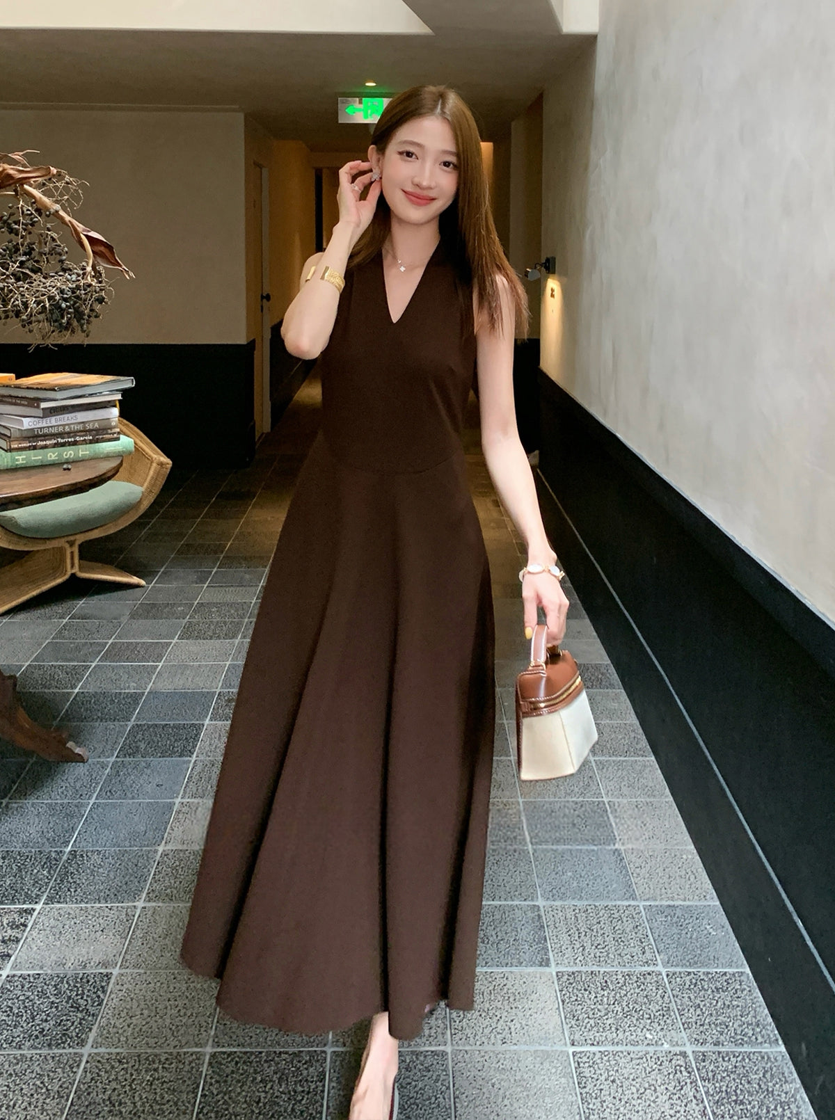 【dress】ノースリーブロングワンピース Q8931