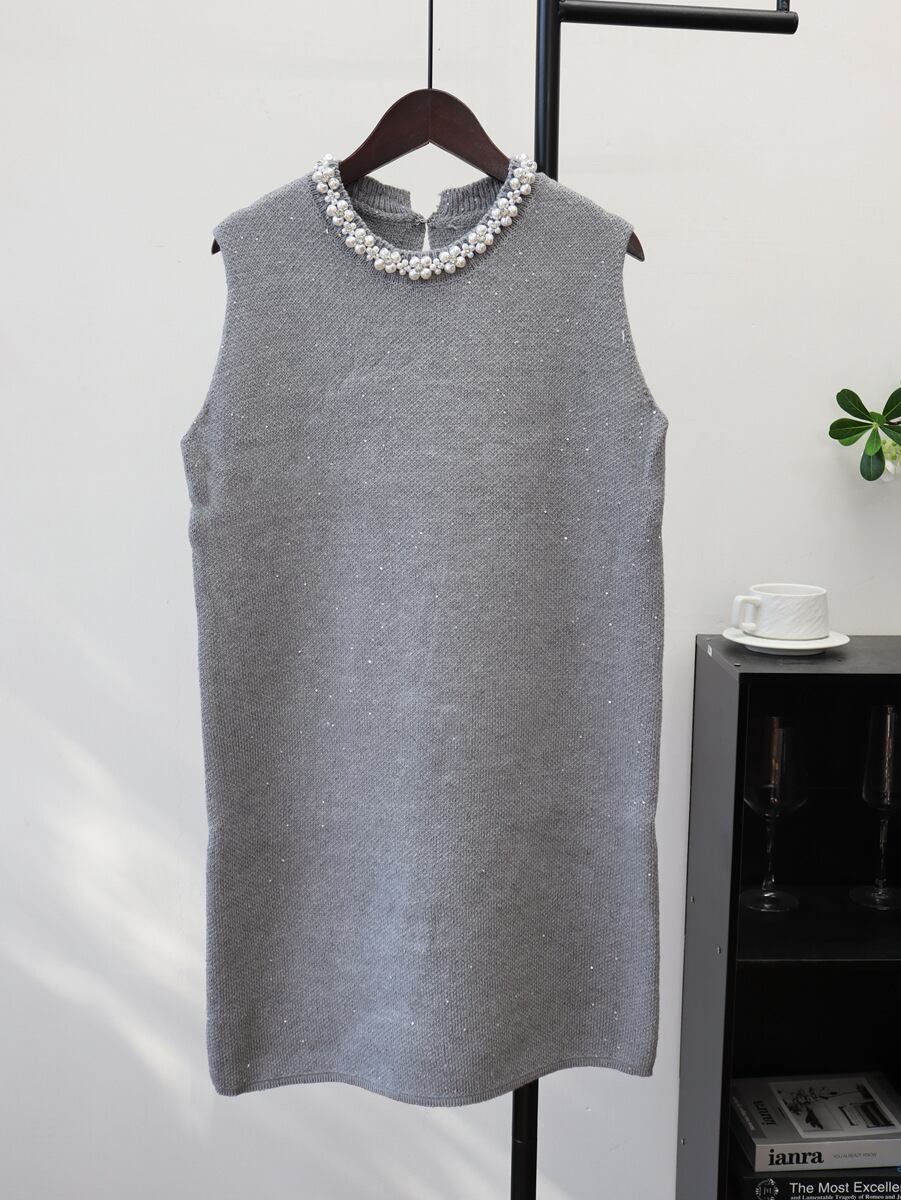 【dress】パール付きノースリーブニットワンピース Q7323