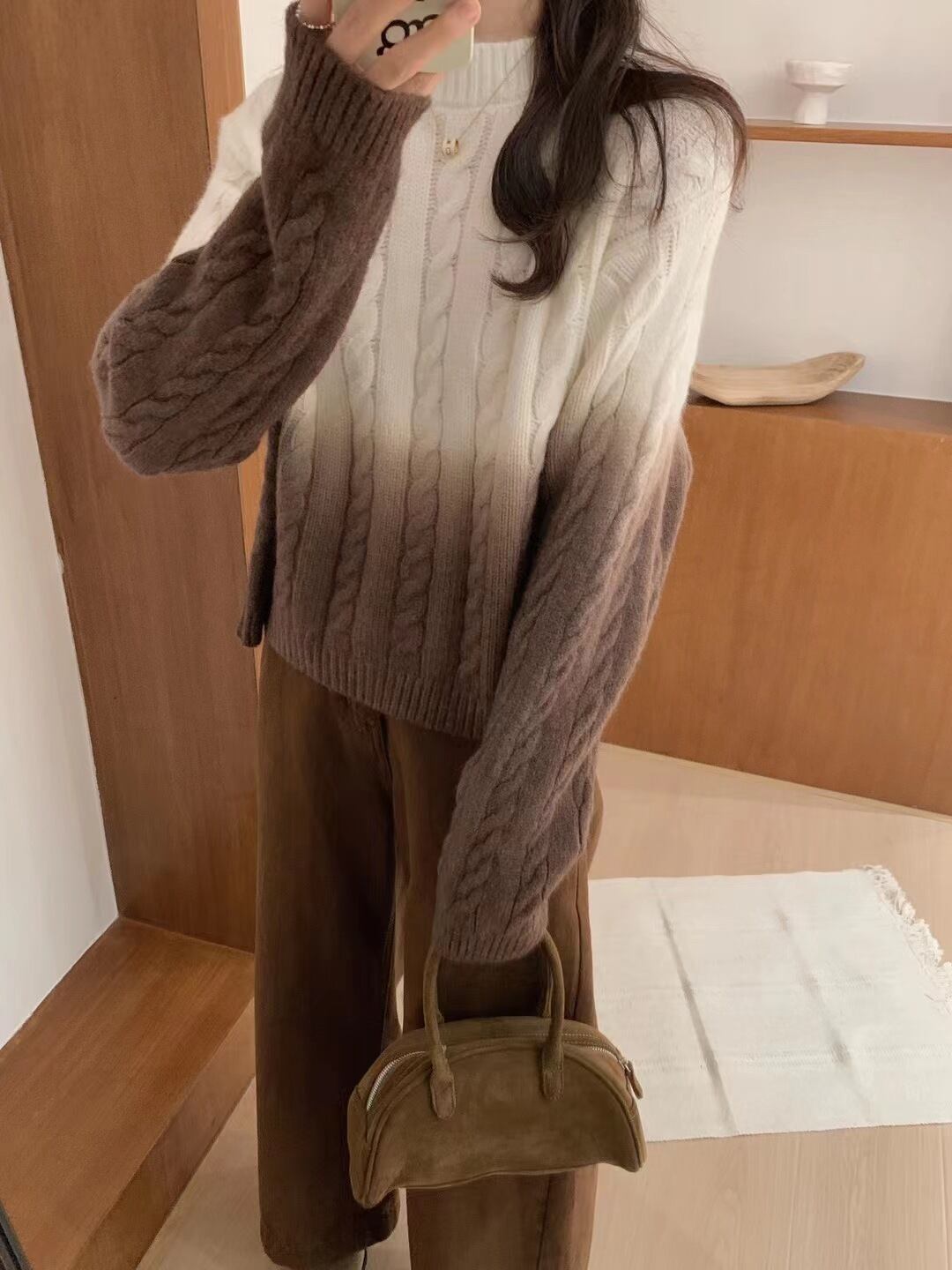 【tops】グラデーションニットセーター　M18708