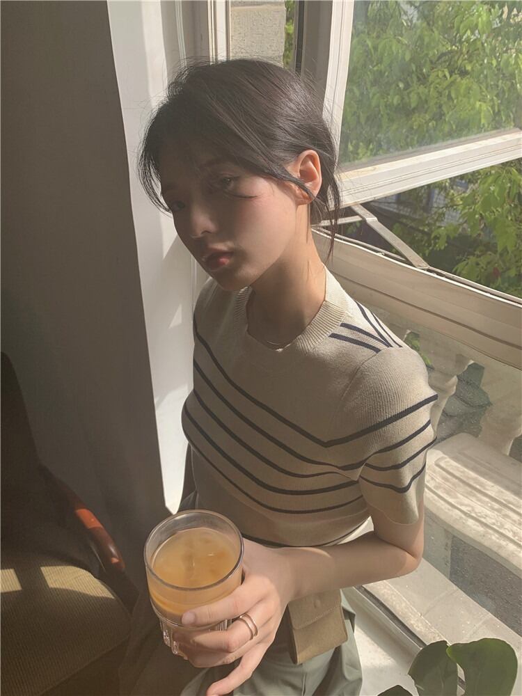 【tops】ストライプ柄ニットトップスG21082