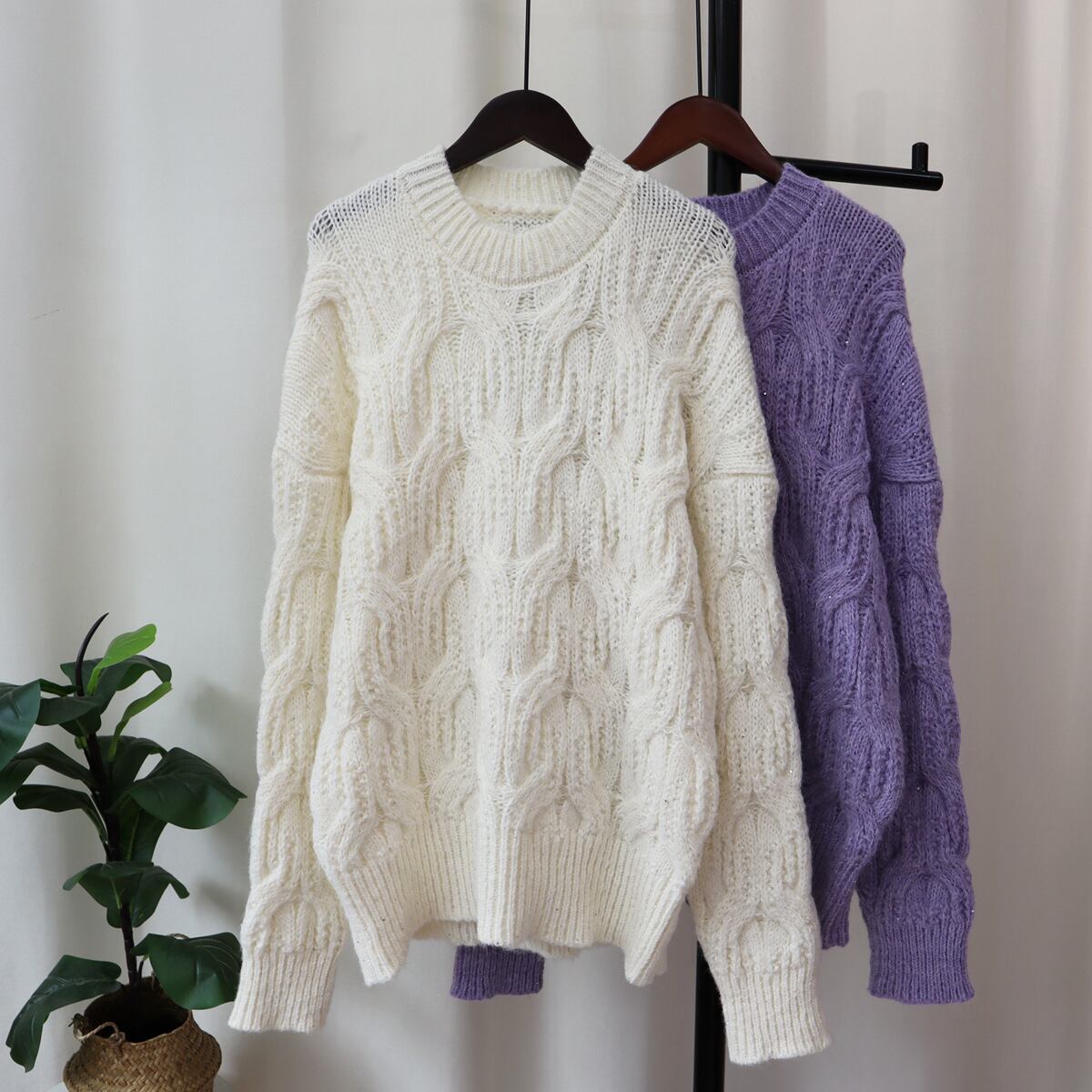 【tops】クルーネックニットセーター　M18794