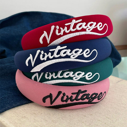 【小物】英字柄カチューシャヘアアクセサリーG23853