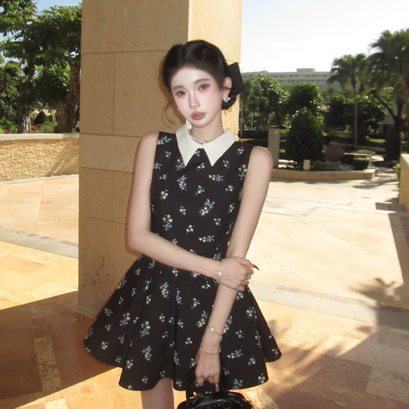 【dress】ノースリーブ花柄フレアミニワンピース Q8413
