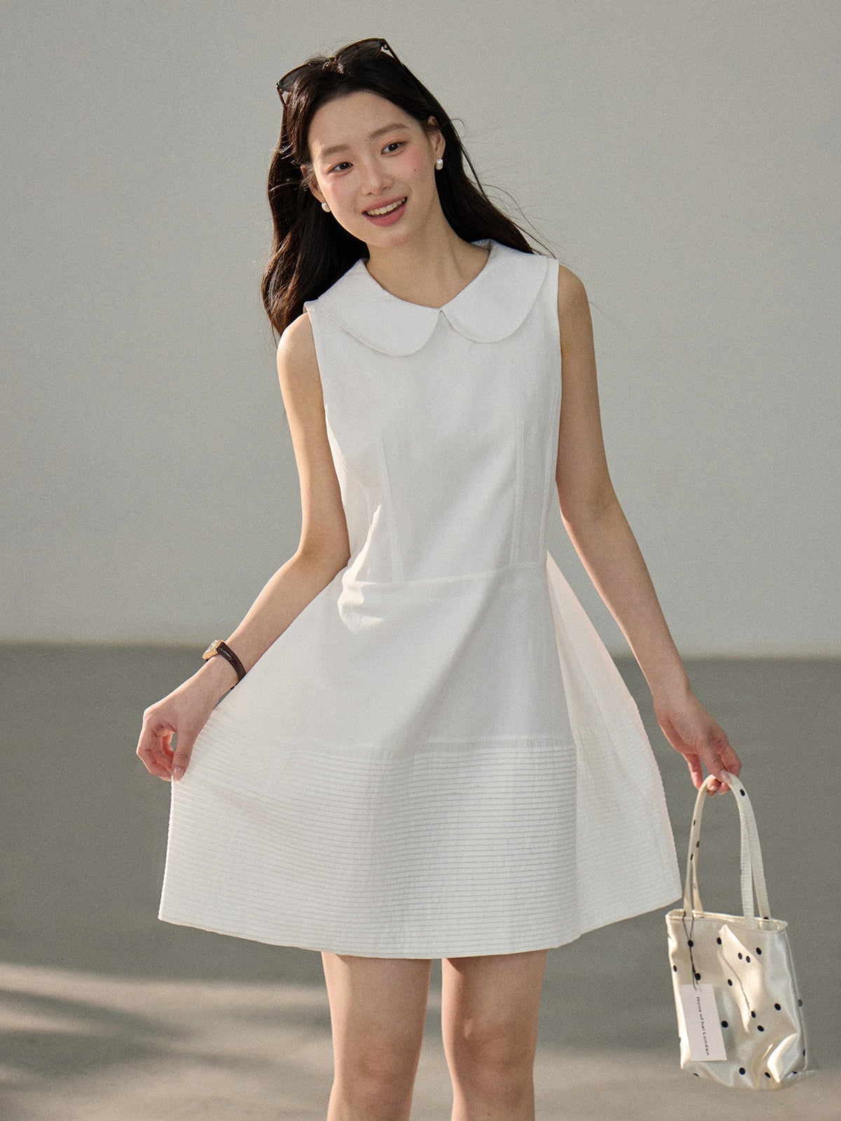 【dress】ピーターパンカラーノースリーブワンピース Q8802