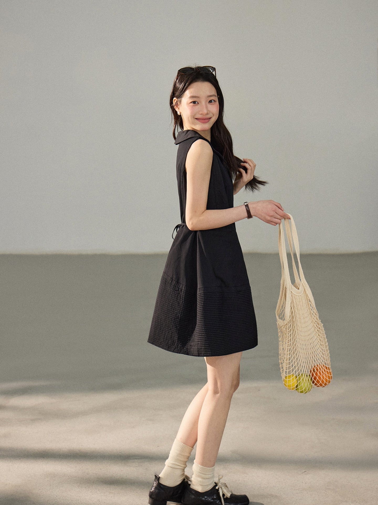 【dress】ピーターパンカラーノースリーブワンピース Q8802