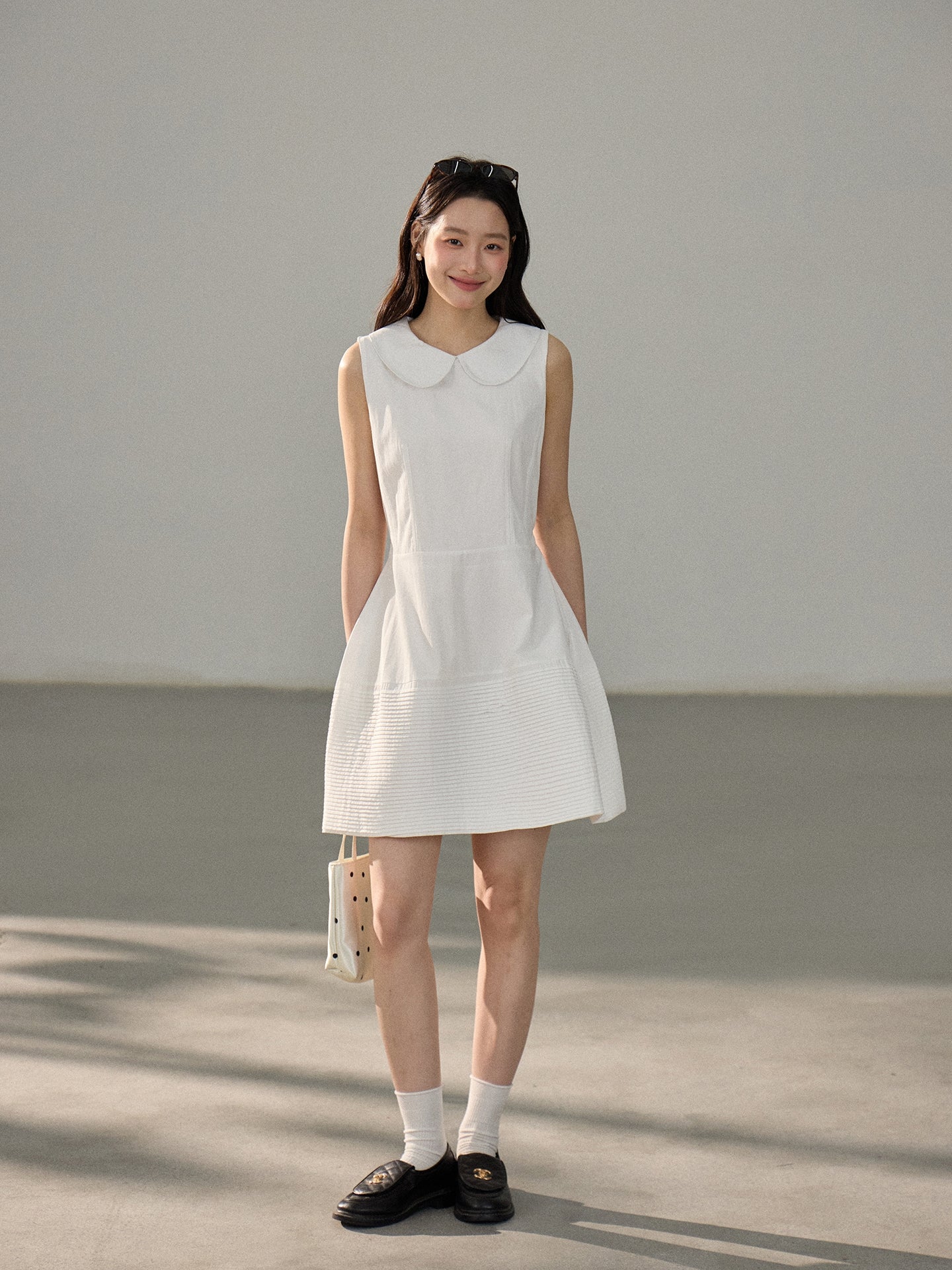 【dress】ピーターパンカラーノースリーブワンピース Q8802