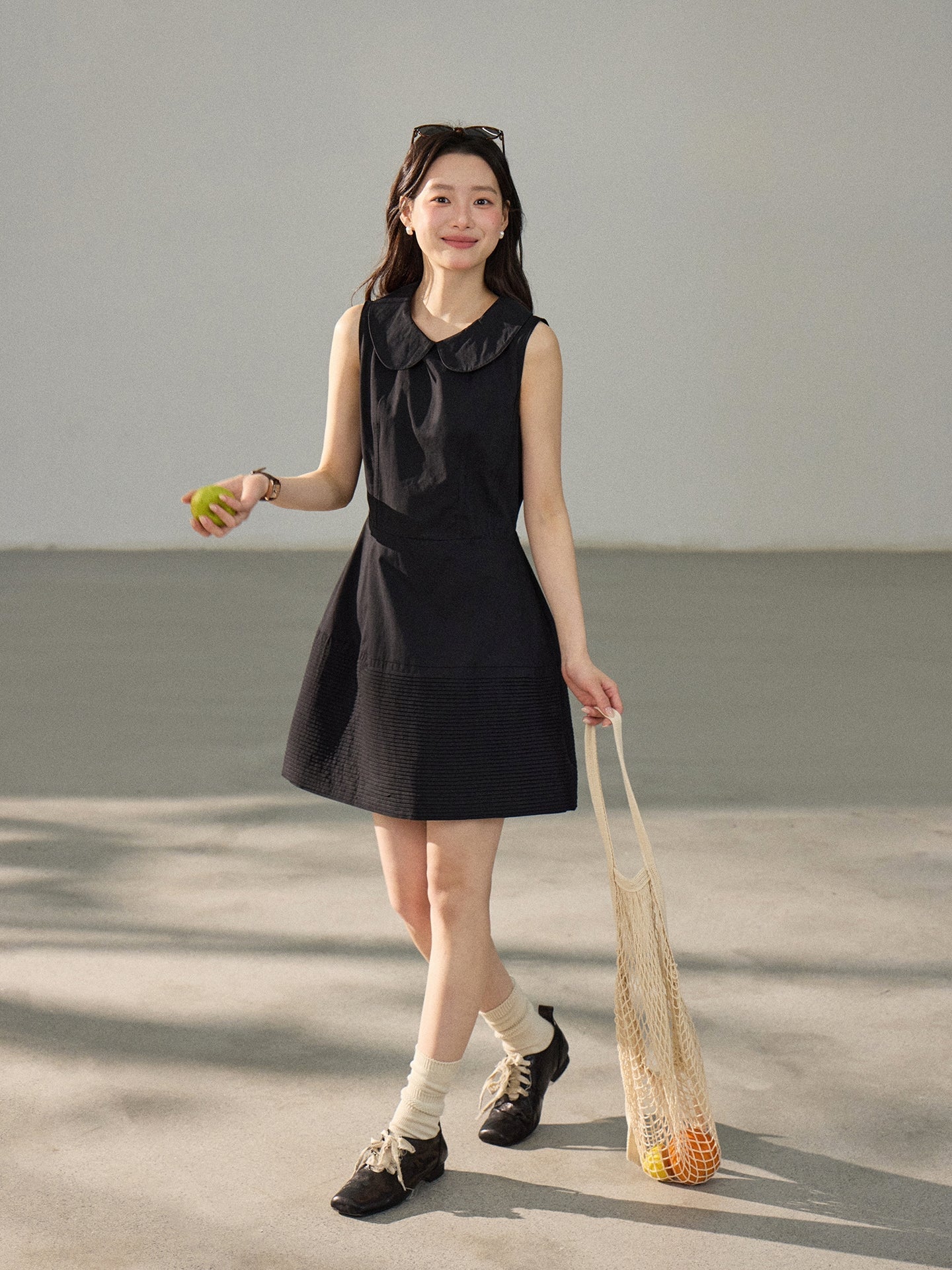 【dress】ピーターパンカラーノースリーブワンピース Q8802