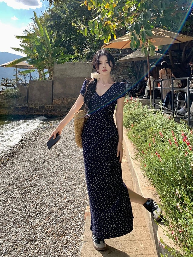 【dress】Vネック花柄ワンピース G21570