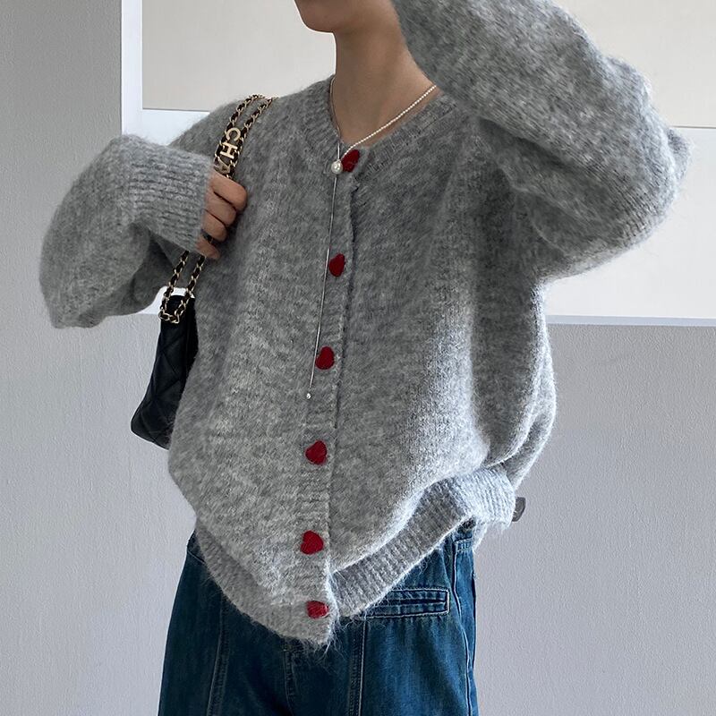 【outer】ハートボタンニットカーディガン Q7239