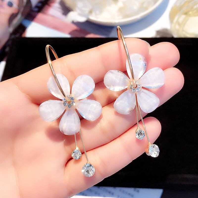 【小物】存在感 気質スウィート花形フリンジピアスアクセサリー