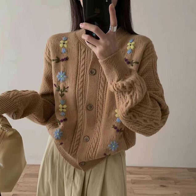 【outer】刺繍ニットカーデ　M27404