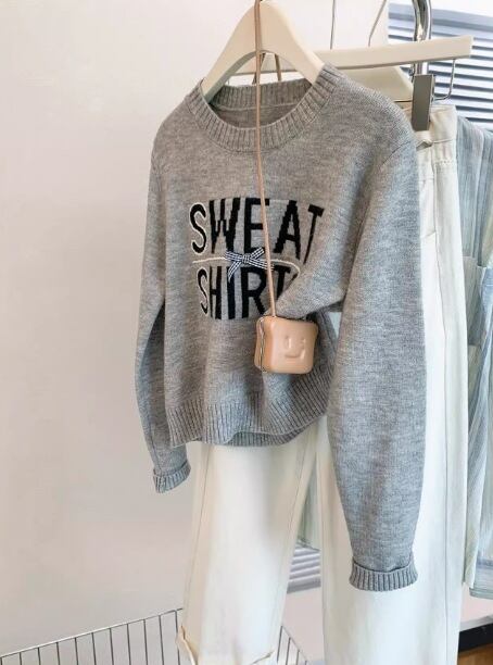 【tops】クルーネックニットセーター　M29279