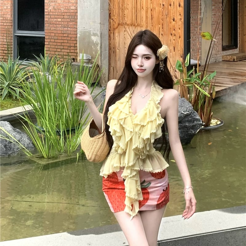 【tops】ホルターネックフリルトップス Q8527